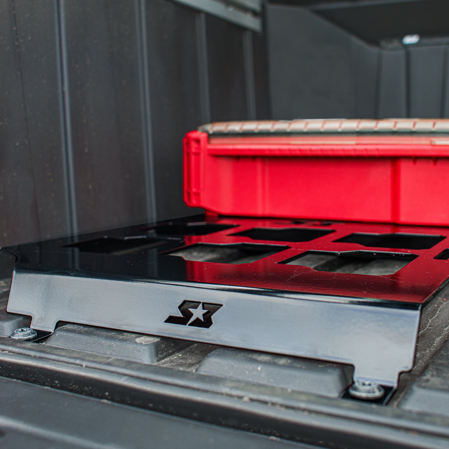 Polaris Xpedition Milwaukee PACKOUT Bed Mount