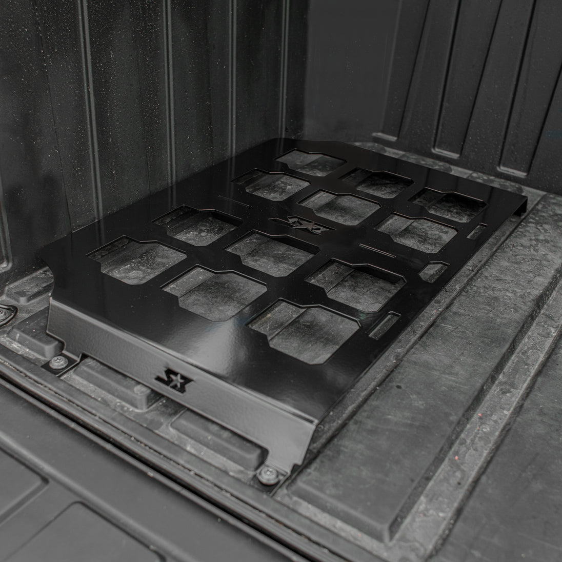 Polaris Xpedition Milwaukee PACKOUT Bed Mount