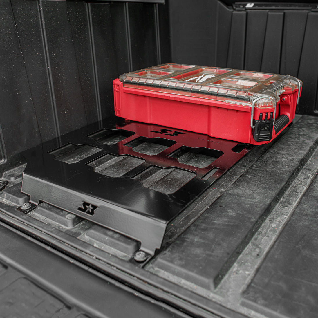 Polaris Xpedition Milwaukee PACKOUT Bed Mount