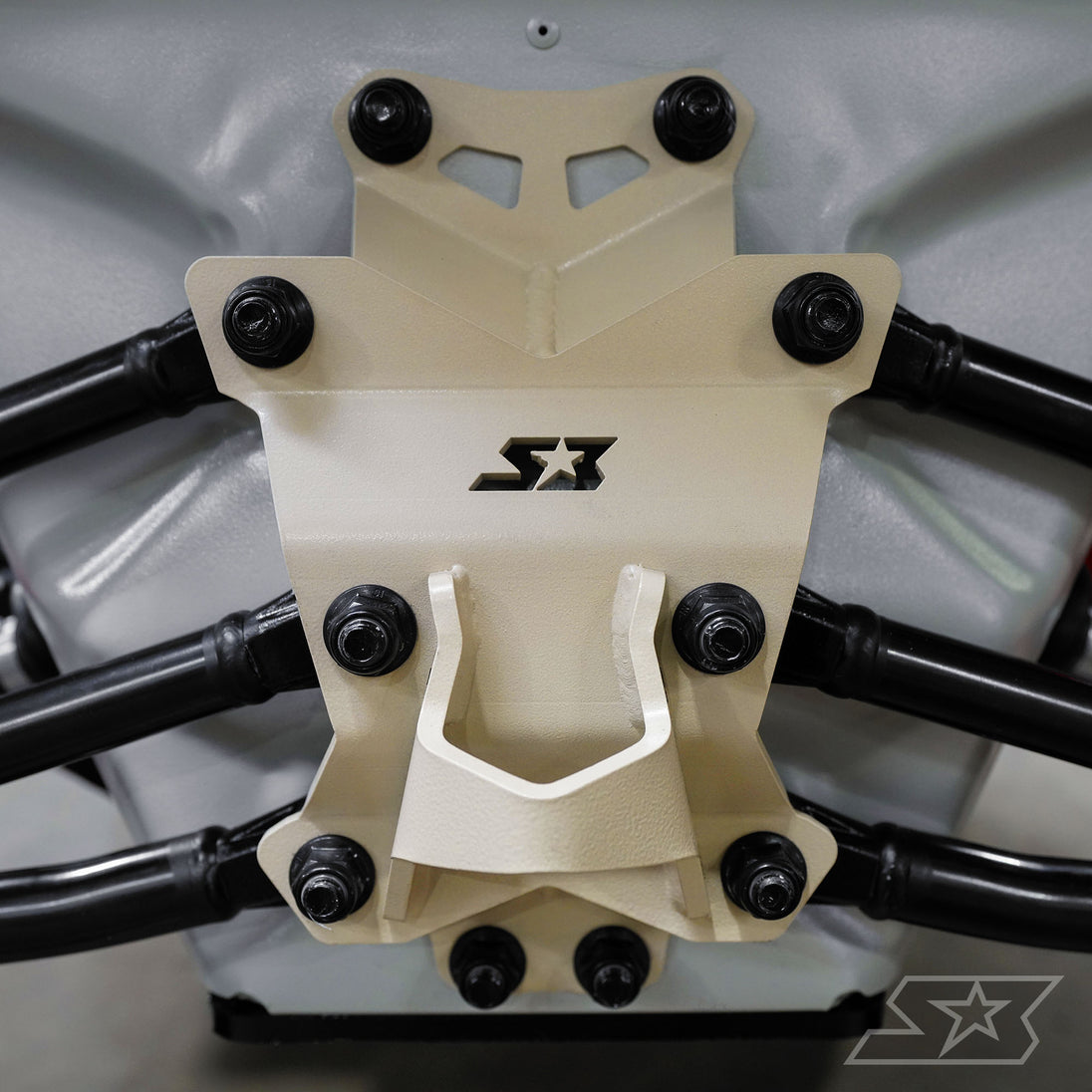 Can-Am Maverick X3 Pull Plate